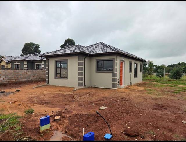 3 BEDROOM HOUSE FOR SALE IN CRYSTAL PARK